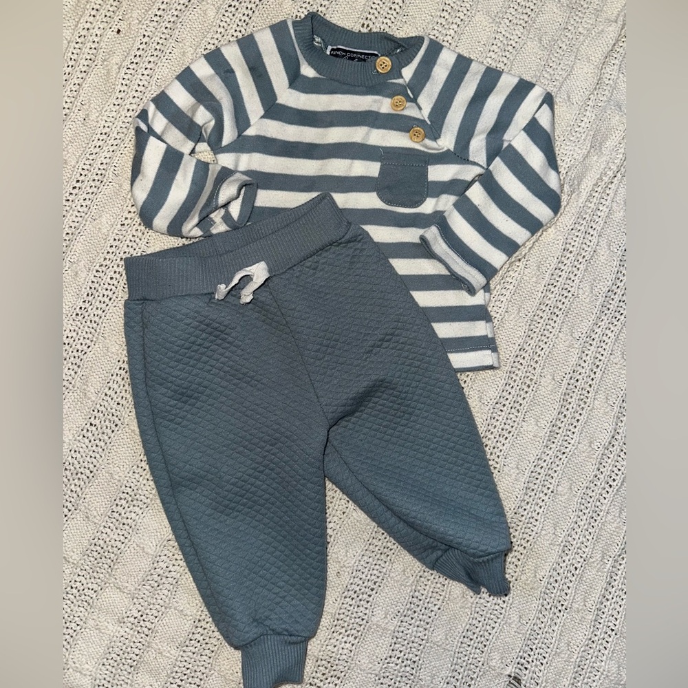 French Connection Blue-Gray Quilted Joggers & Striped Top Set